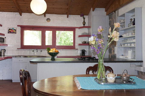 Trevalia Accommodation - Accommodation Yamba 24
