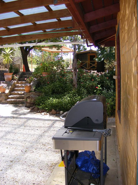 Trevalia Accommodation - Accommodation Yamba 3