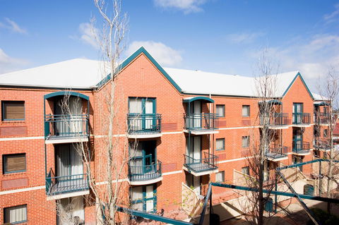 BreakFree Adelaide - Accommodation Yamba 11