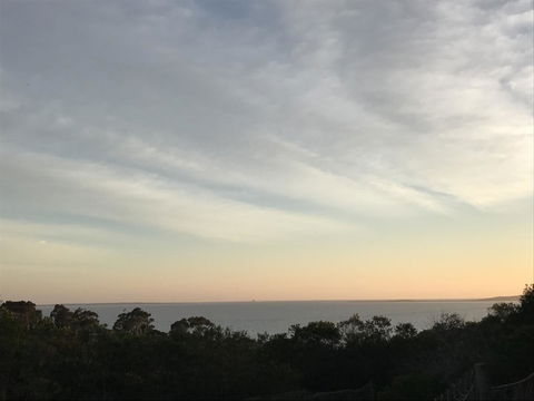 S T U D I O 22 Peaceful Retreat With Garden Views - Accommodation Yamba 16