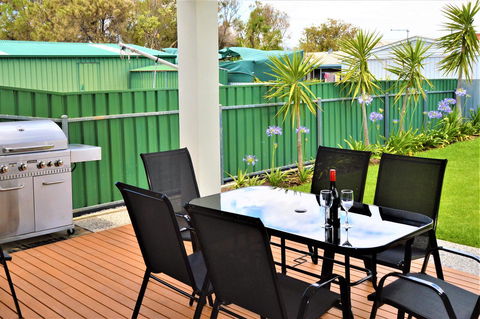 Eastern Breeze - Accommodation Yamba 8