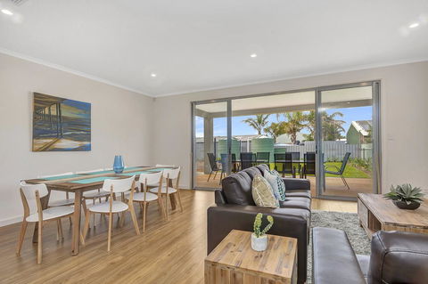 Eastern Breeze - Accommodation Yamba 15