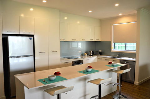Eastern Breeze - Accommodation Yamba 0