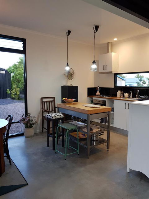 Sinclair Eco House - Accommodation Yamba 9
