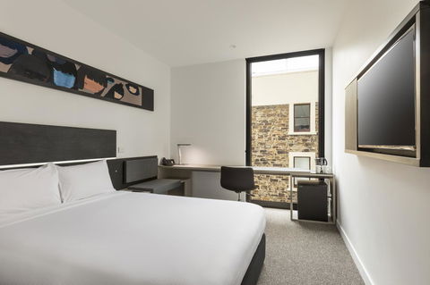 Ibis Adelaide - Accommodation Yamba 9