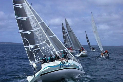 Bay 10 - Suites And Apartments - Accommodation Yamba 26