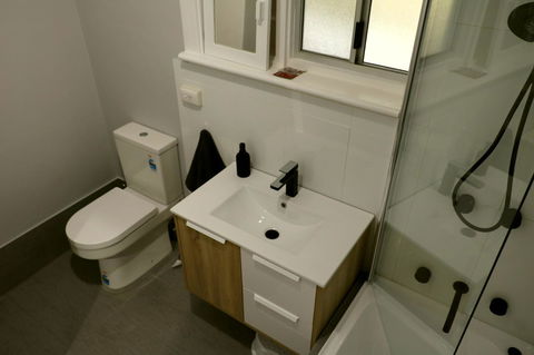 The Purple Door On Seaview - Accommodation Yamba 15