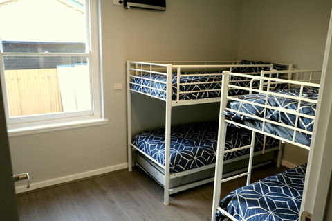 The Purple Door On Seaview - Accommodation Yamba 14