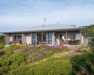 Emu Bay Holiday Homes - Accommodation Yamba 40