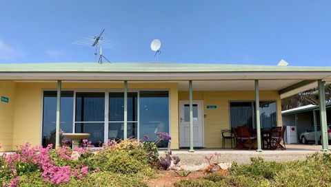 Emu Bay Holiday Homes - Accommodation Yamba 25