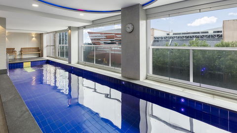 Oaks Adelaide Embassy Suites - Accommodation Yamba 7