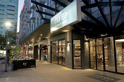 Mantra Hindmarsh Square - Accommodation Yamba 0