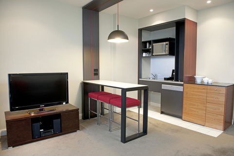 Mantra Hindmarsh Square - Accommodation Yamba 14