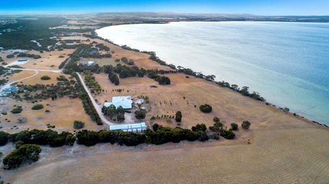 Doyles On The Bay - Accommodation Yamba 4
