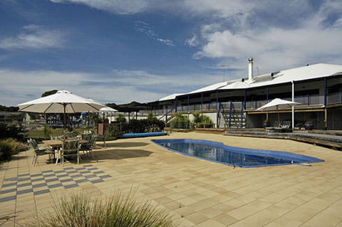 Doyles On The Bay - Accommodation Yamba 5