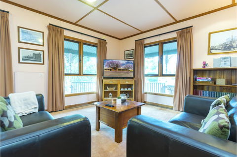 Rustic On 13th - Accommodation Yamba 4