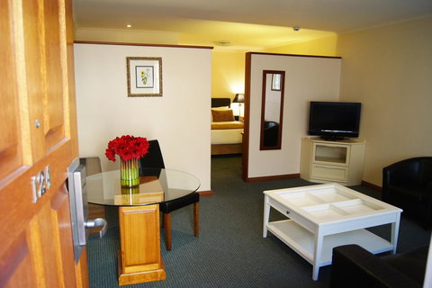 Adelaide Inn - Accommodation Yamba 9