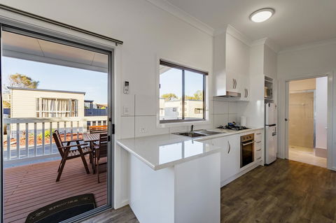 Discovery Parks - Adelaide Beachfront - Accommodation Yamba 4