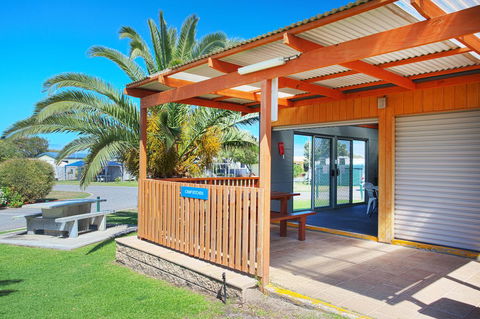 Discovery Parks - Adelaide Beachfront - Accommodation Yamba 32