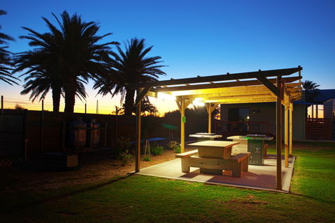 Discovery Parks - Adelaide Beachfront - Accommodation Yamba 24