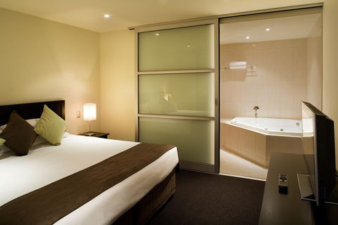 Adelaide Rockford - Accommodation Yamba 25