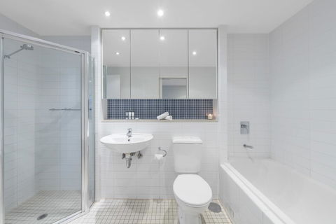 Oaks Glenelg Liberty Suites - Accommodation Yamba 32