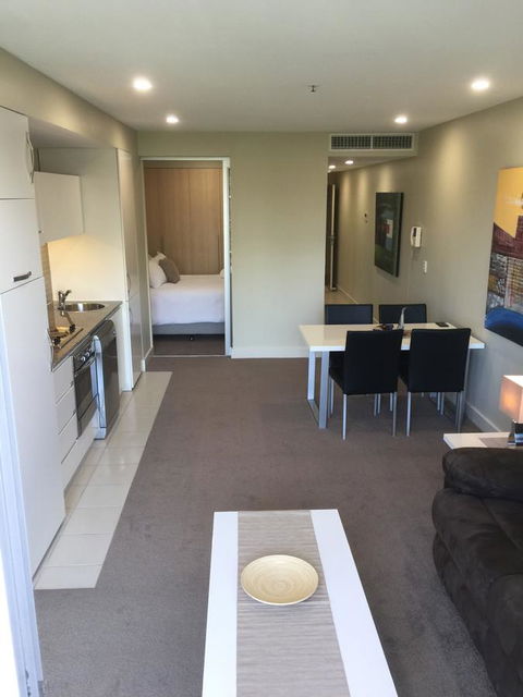 Beachside Luxury Getaway In Glenelg - Accommodation Yamba 18