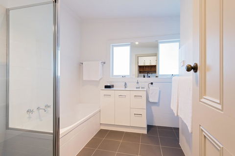 The Other House - Accommodation Yamba 19