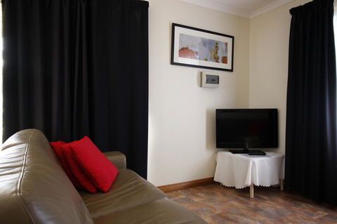 Cape Jervis Holiday Units - Accommodation Yamba 3