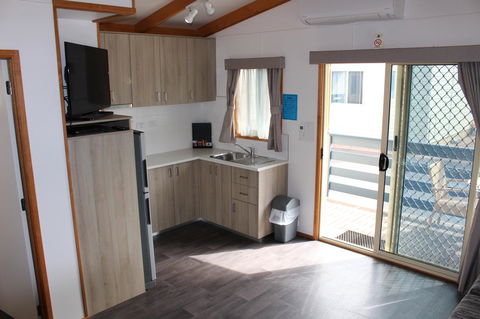 Ceduna Foreshore Caravan Park - Accommodation Yamba 7