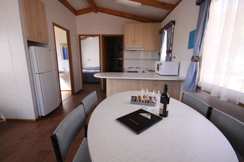 Ceduna Foreshore Caravan Park - Accommodation Yamba 2