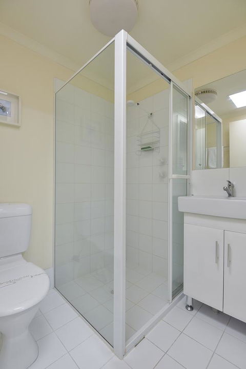 Wintergarden Beach Cabin - Accommodation Yamba 9