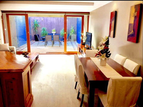 Superb Townhouse In North Adelaide - Accommodation Yamba 9