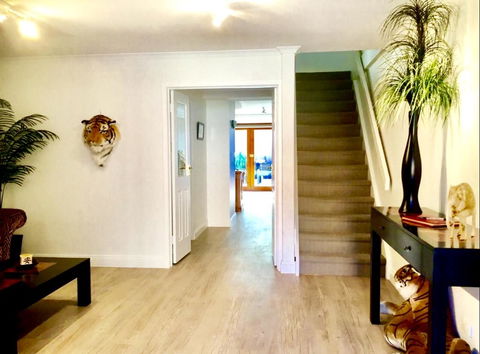 Superb Townhouse In North Adelaide - Accommodation Yamba 11