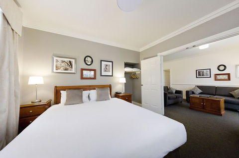 Majestic Old Lion Apartments - Accommodation Yamba 13