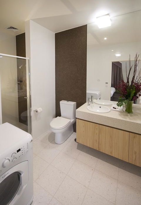 Majestic Old Lion Apartments - Accommodation Yamba 4