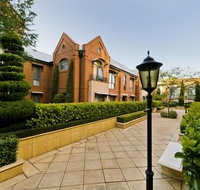 Majestic Old Lion Apartments - Accommodation Yamba