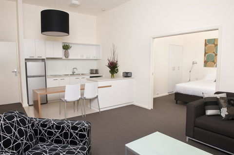 Majestic Old Lion Apartments - Accommodation Yamba 2