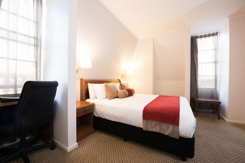 The Chancellor On Currie - Accommodation Yamba 11