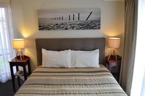 Arkana Motor Inn & Terrace Apartments - Accommodation Yamba 5