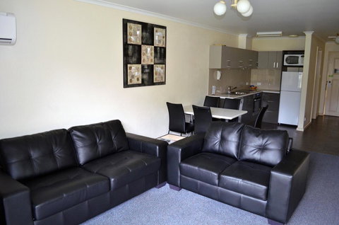 Arkana Motor Inn & Terrace Apartments - Accommodation Yamba 34