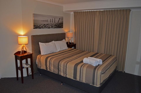Arkana Motor Inn & Terrace Apartments - Accommodation Yamba 1
