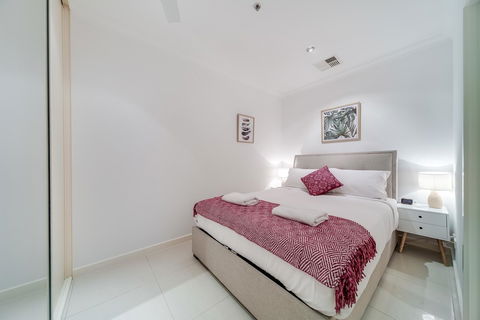 York Apartments On Grenfell - Accommodation Yamba 8