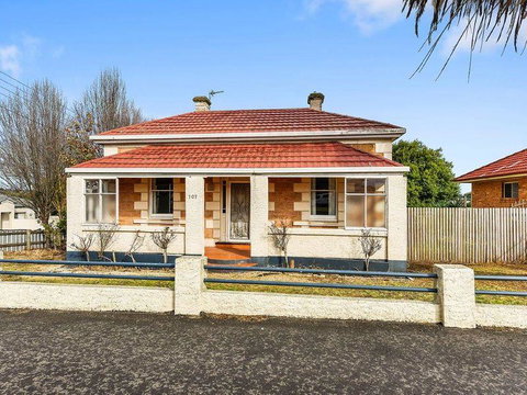 Olive\'s Cottage - Accommodation Yamba 0