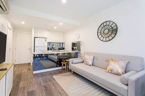 Heart Of Glenelg BnB - Accommodation Yamba 7
