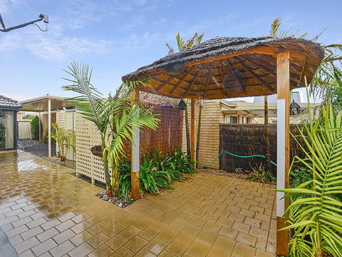 Lakeside - Encounter Bay - Accommodation Yamba 17