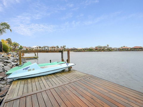 Lakeside - Encounter Bay - Accommodation Yamba 0
