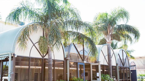 Bay Motel Hotel - Accommodation Yamba 0