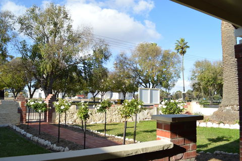 Two Cow Cottage Bed & Breakfast - Accommodation Yamba 31