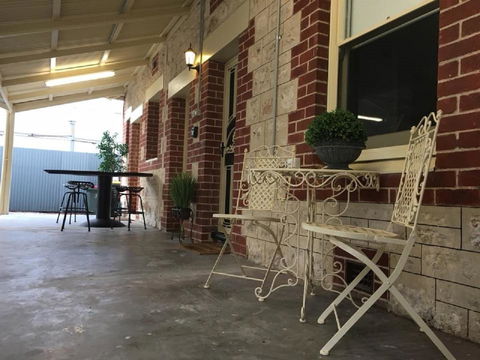Two Cow Cottage Bed & Breakfast - Accommodation Yamba 0